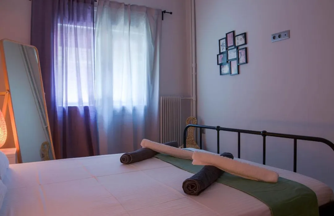 Adorable 2 Bedroom Apartment Close To Ancient Athens City Center-1