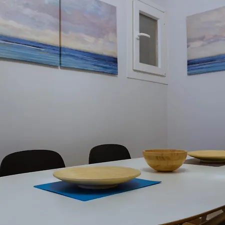 Adorable 2 Bedroom Apartment Close To Ancient Athens City Center-3