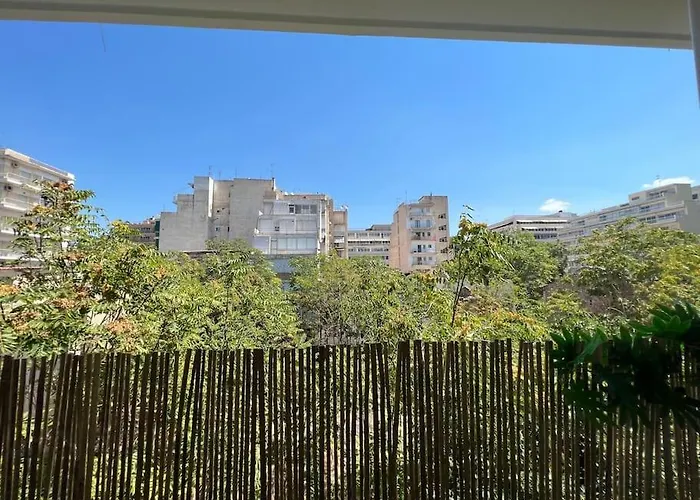 Chic apt near Acropolis - Avdi square