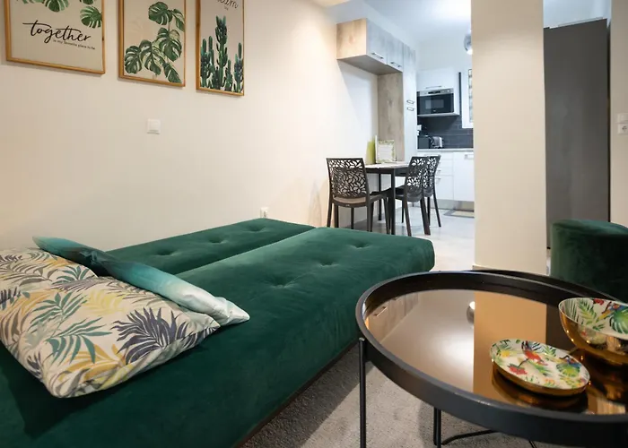 Tropicana Beachside Stay In Vouliagmeni